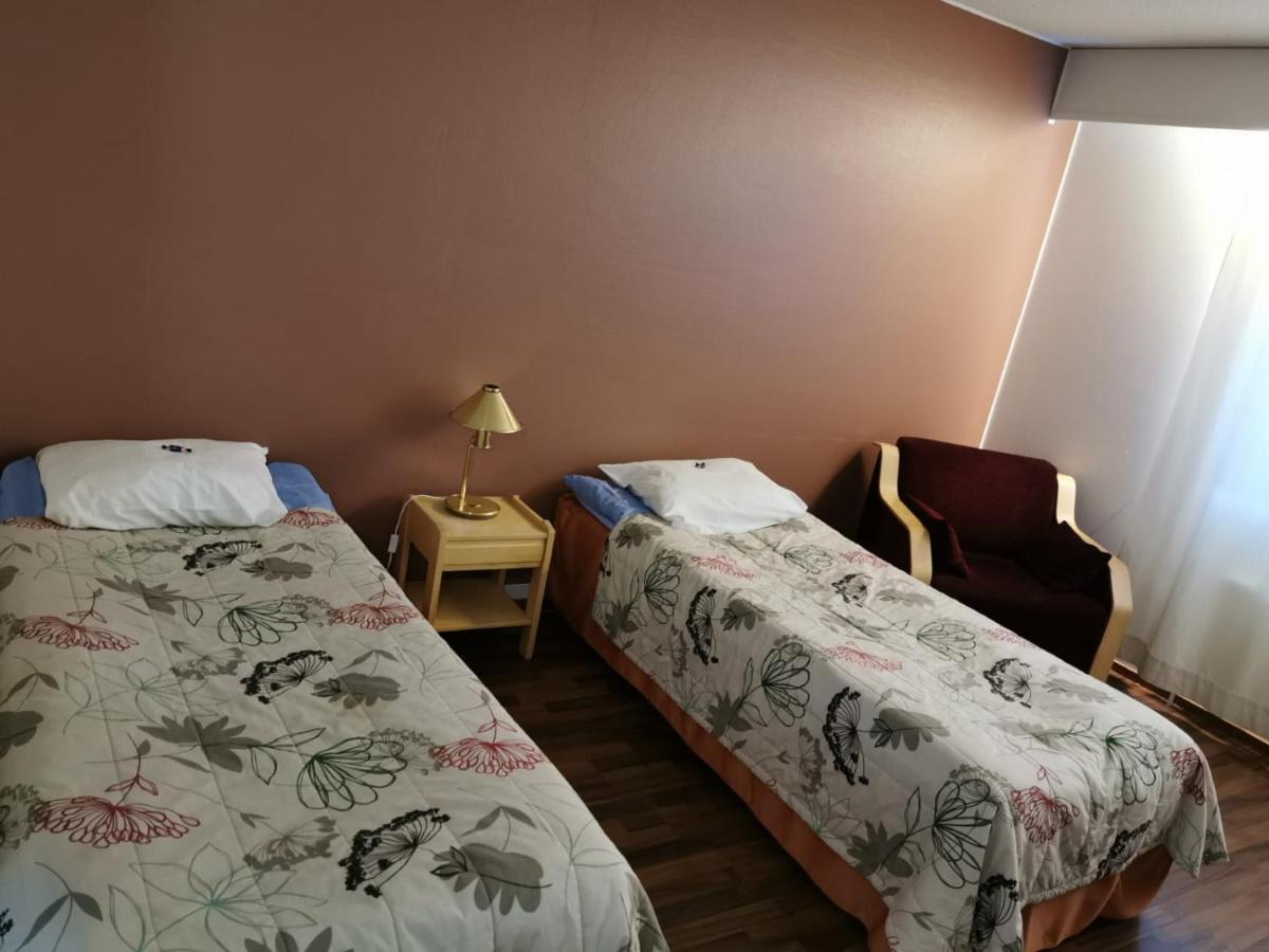 Hotelli Ravintola Kurenkoski Pudasjarvi Bagian luar foto